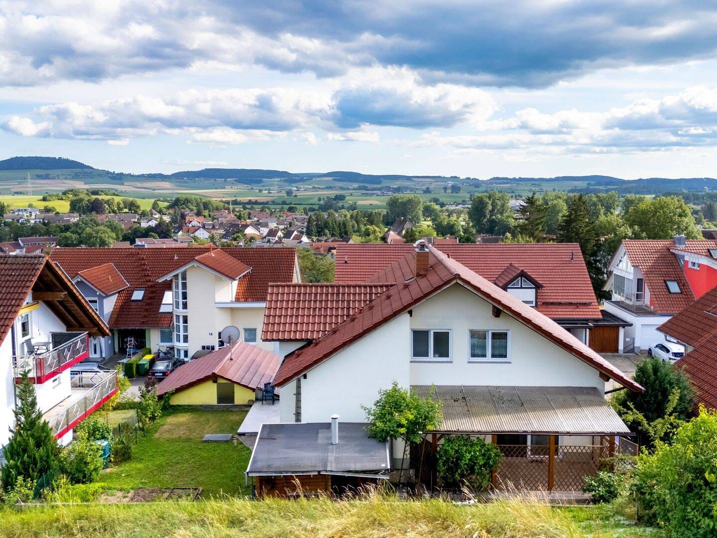 Immobilie in Donaueschingen - Großzügiges Einfamilienhaus mit Einliegerwohnung in Pfohren - Bild 1
