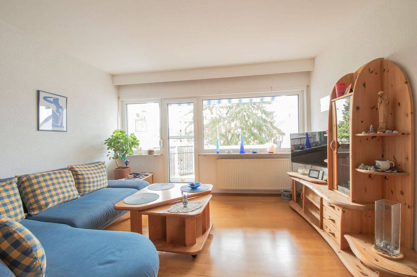 Immobilie in Limburgerhof - Gepflegte Wohnung im 1. Obergeschoss mit Tiefgaragenplatz - Bild 1