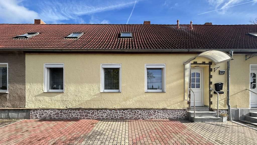 Immobilie in Wanzleben-Börde - Charmantes Reihenmittelhaus  - Bild 1