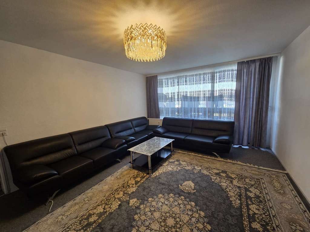 Immobilie in Dietzenbach - Helle 4 Zimmer-Wohnung + Balkon | ca. 8 % Rendite | TG-Platz | S-Bahn & Rathaus-Center*** - Bild 0