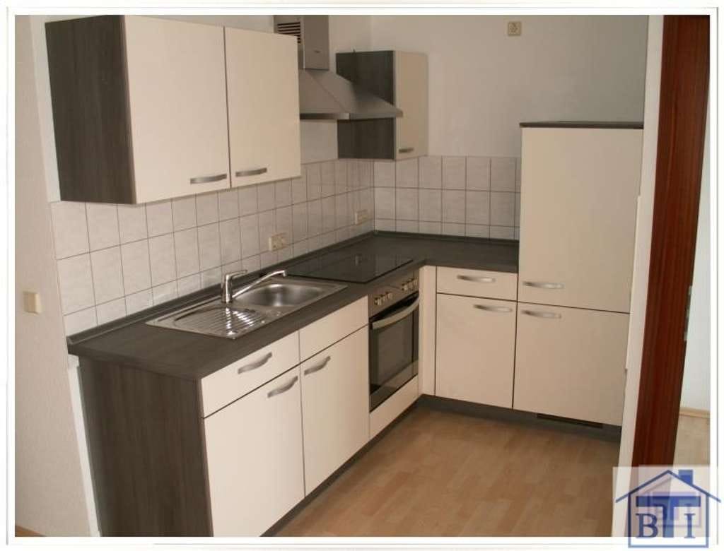 Immobilie in Bertsdorf-Hörnitz - Schöne 2-Raum-Wohnung mit Balkon, EBK und Aufzug
 - Bild 3
