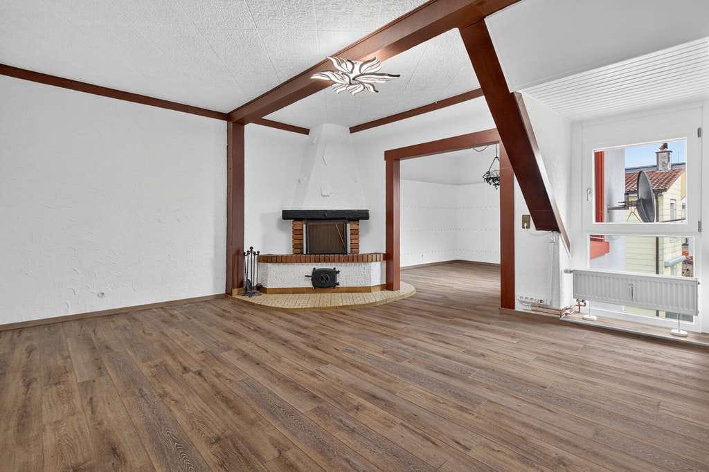 Immobilie in Rastatt - Stilvolle Maisonettewohnung mit Kamin und sonniger Dachterrasse - Bild 0