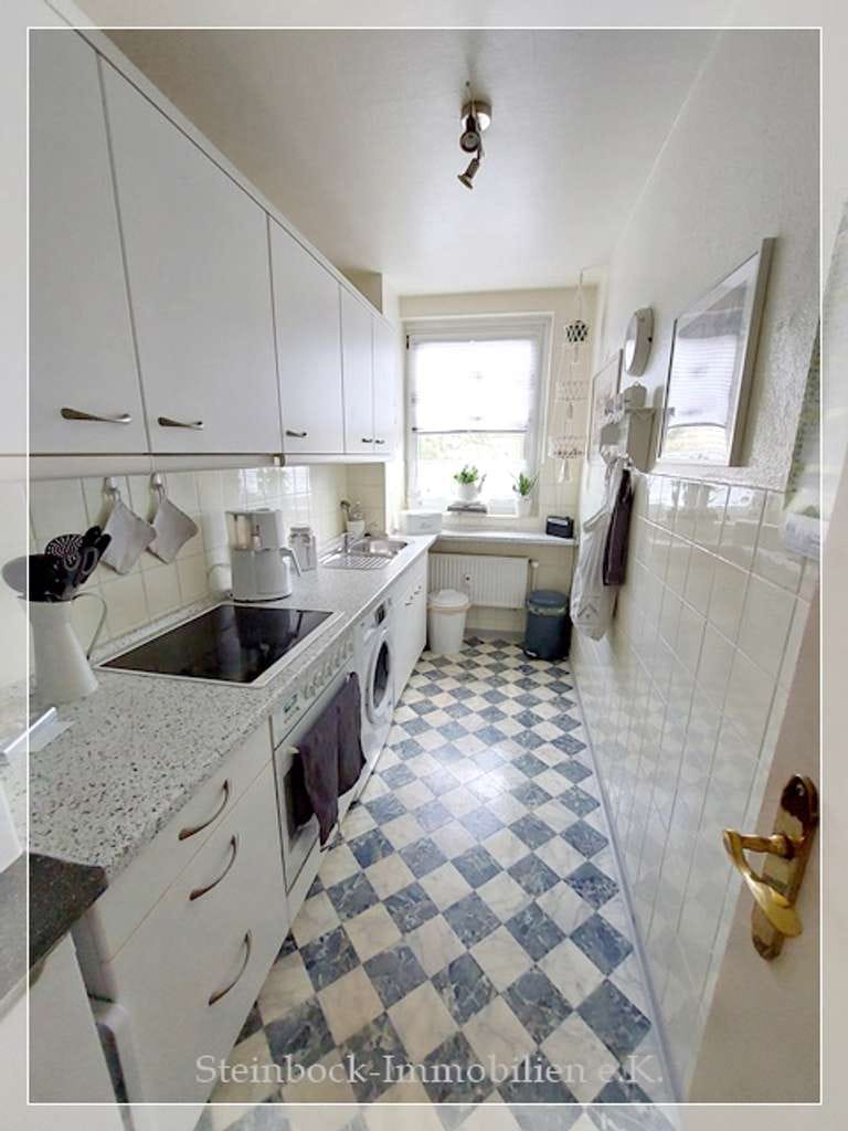 Immobilie in Plön - Vermiete 2 ½ Zim.-Wohnung in 24306 Plön mit herrl. Seeblick - Bild 4