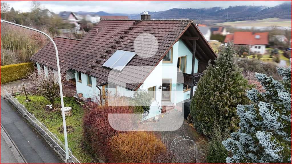 Immobilie in Untersteinach - Geräumiges Familienparadies  - Bild 0