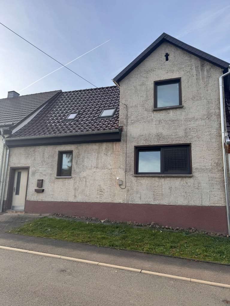 Immobilie in Hergisdorf - Einfamilienhaus mit großem Grundstück & Ausbaupotenzial in Hergisdorf! - Bild 0