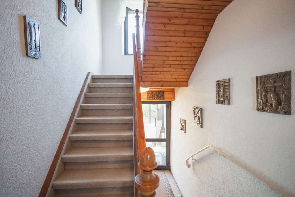 Immobilie in Altrip - Zentral in Altrip: Großzügiges Wohnhaus mit viel Platz und Entwicklungspotenzial - Bild 4