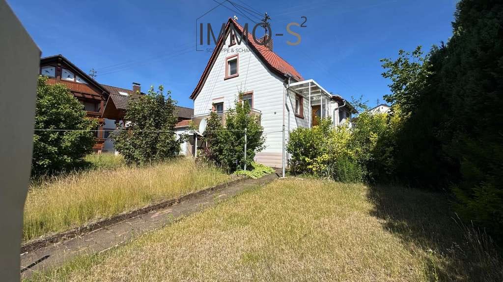 Immobilie in Mehlingen - Einfamilienhaus mit großem Entwicklungspotenzial auf 490 m² Grundstück in Mehlingen - Bild 0