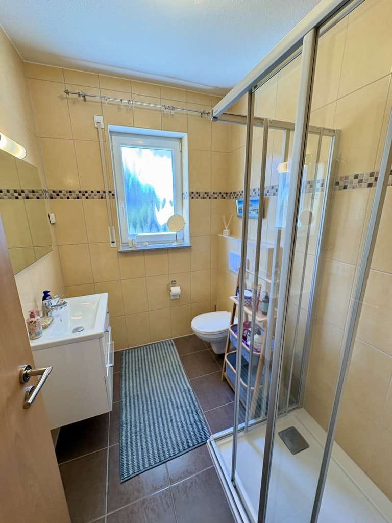 Immobilie in Erzenhausen - Ansprechendes Einfamilienhaus in schöner Wohngegend - Bild 3