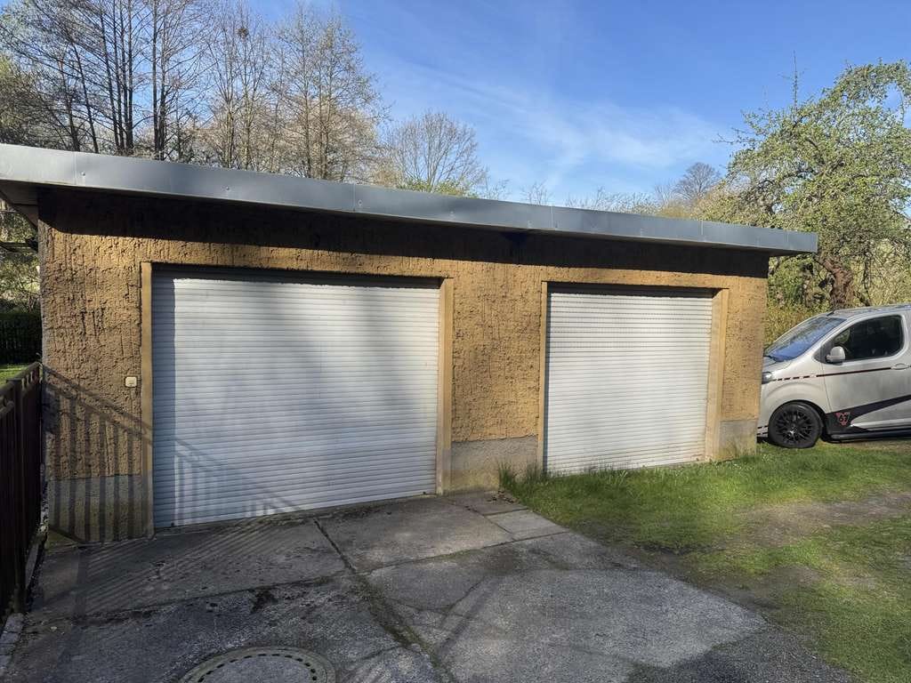 Immobilie in Hainichen - Einfamilienhaus mit großem Grundstück und Doppelgarage in ruhiger Lage!

 - Bild 4