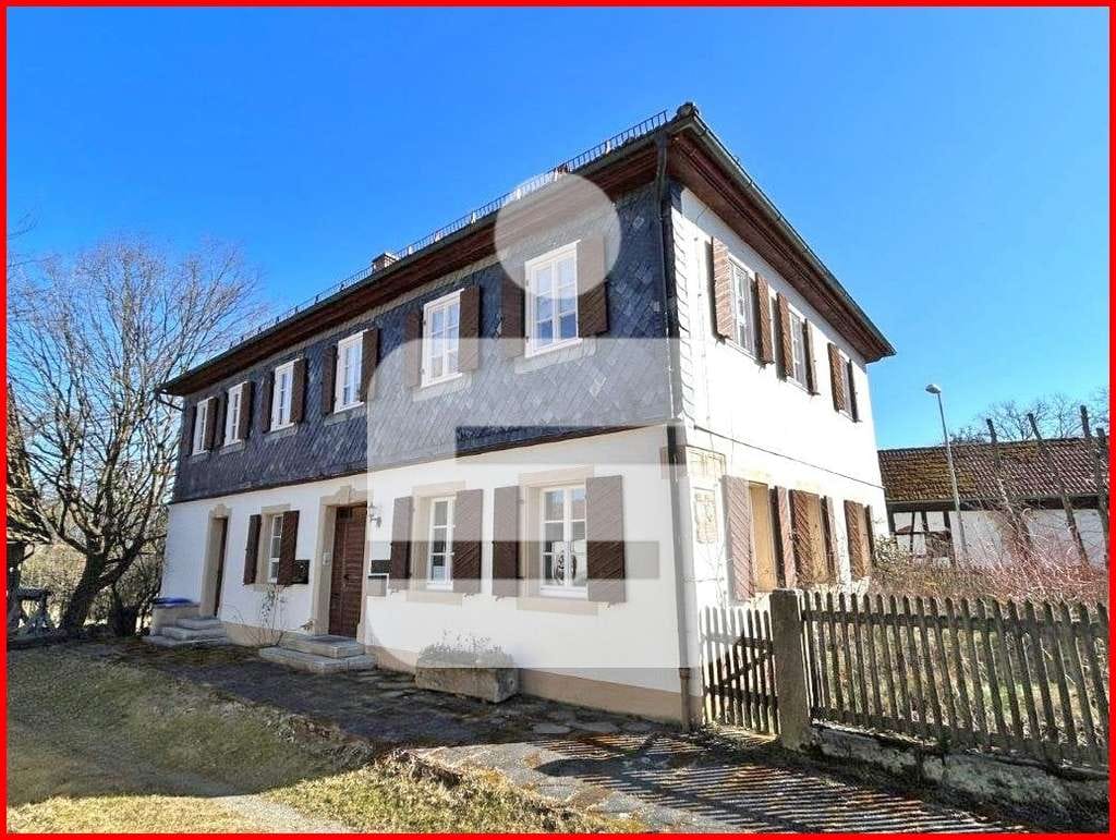 Immobilie in Mainleus - Historisches Gemäuer mit Charme! - Bild 0