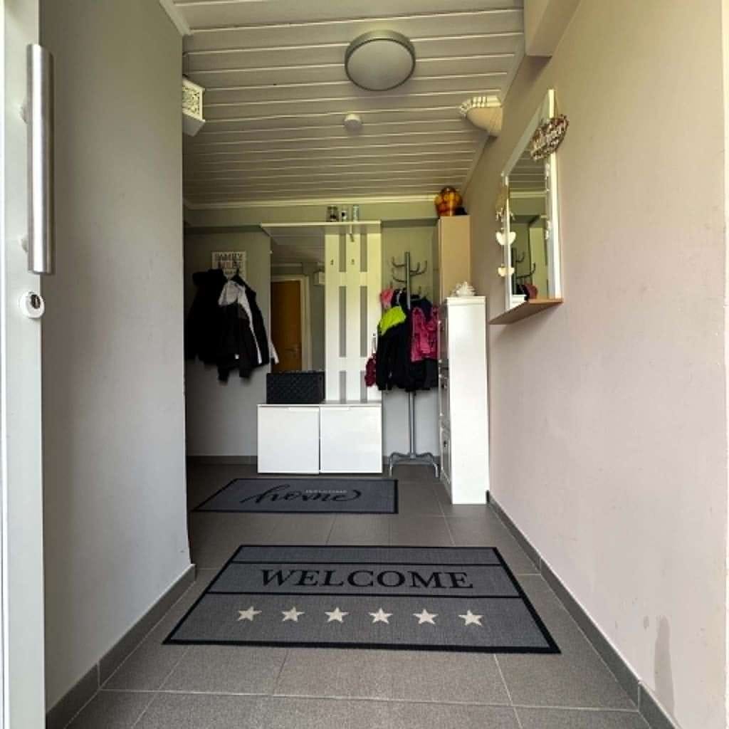 Immobilie in Baiersbronn - Familienfreundliches Einfamilienhaus in ruhiger Aussichtslage - Bild 1