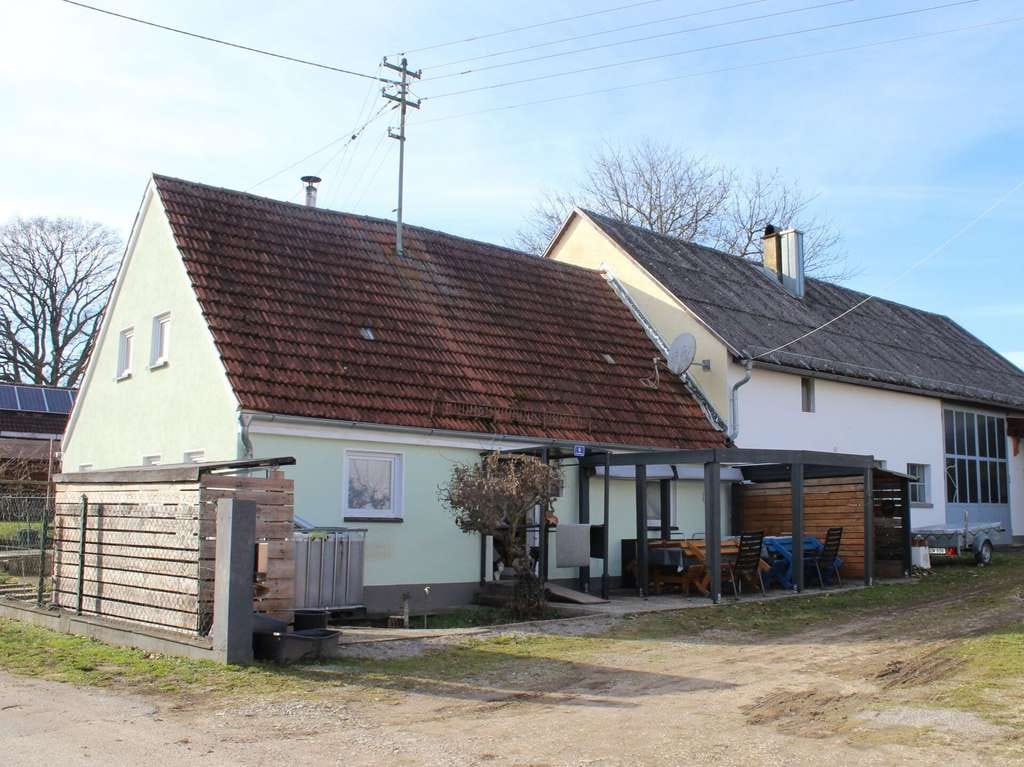 Immobilie in Ehingen - Kleines Haus mit großem Potential - 
Werkstatt und Ausbaureserve in naturnaher Lage - Bild 0