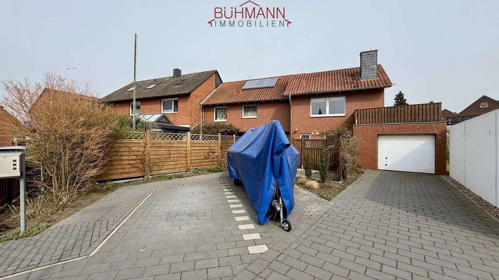 Immobilie in Wunstorf - 31515 Steinhude – Einfamilienhaus mit zwei Einliegerwohnungen in guter Lage - Bild 2