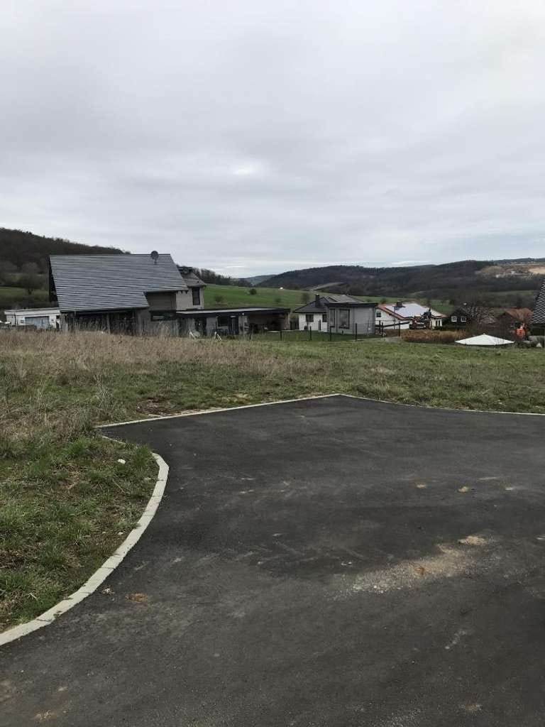 Immobilie in Knüllwald - INKLUSIVE Grundstück: Ihr Bungalow mit hohem Komfort in Knüllwald OT Remsfeld - Bild 2