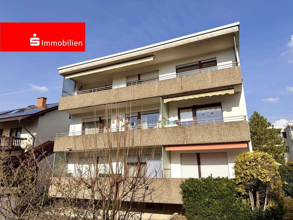 Immobilie in Offenbach am Main - Solides 5-Familienhaus mit 3 Garagen und Entwicklungspotential - OF-Bieber - Bild 0