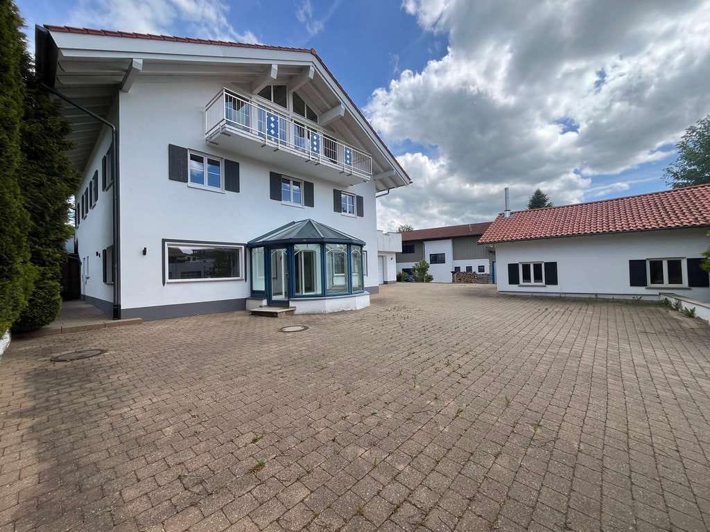 Immobilie in Wiggensbach - Arbeiten & Wohnen im Allgäu – Exklusive Wohn-/Gewerbeimmobilie nähe Kempten - Bild 2