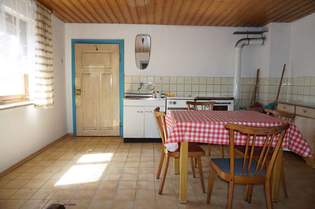 Immobilie in Arrach - Einfamilienhaus mit großem Grundstück, Scheune und traumhaftem Fernblick!!! - Bild 4