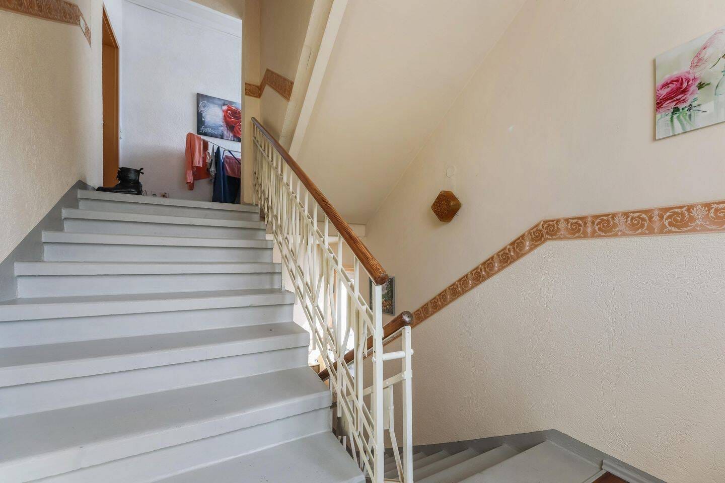 Immobilie in Elterlein - Gepflegtes Mehrfamilienhaus mit Charme, Substanz und Entwicklungspotenzial - Bild 3
