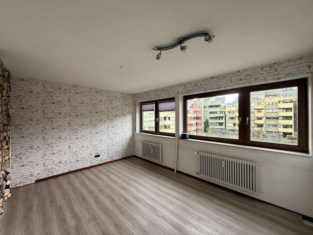Immobilie in Denzlingen - Ruhige Maisonette-Wohnung mit Dachterrasse und Tiefgaragenstellplatz - Bild 1