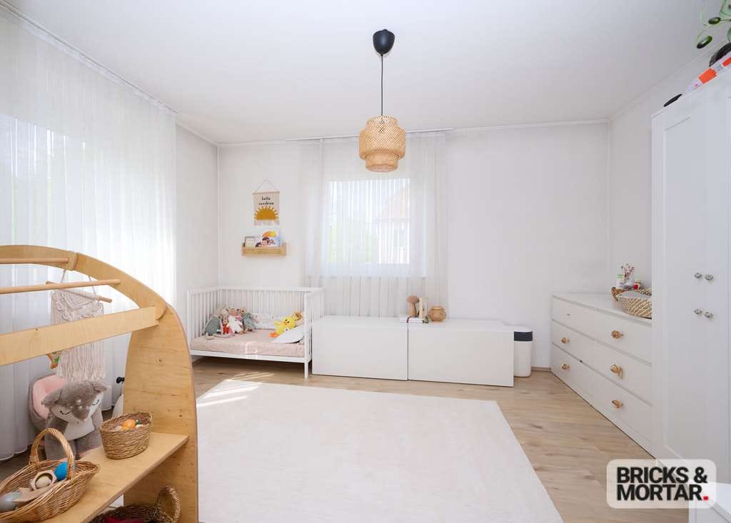 Immobilie in Weißenhorn - Drei Generationen unter einem Dach! Modernisiertes Juwel in bester Innenstadtlage - Bild 4