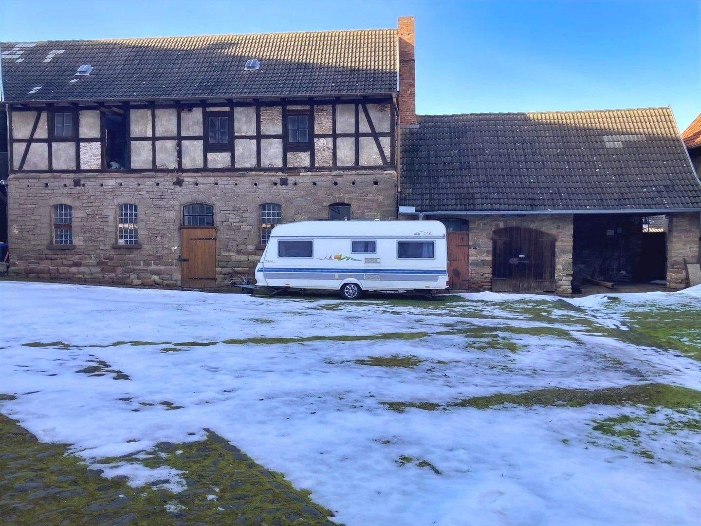 Immobilie in Heringen/Helme - Seltene Gelegenheit: Historisches Herrenhaus mit Entwicklungspotenzial ! - Bild 4