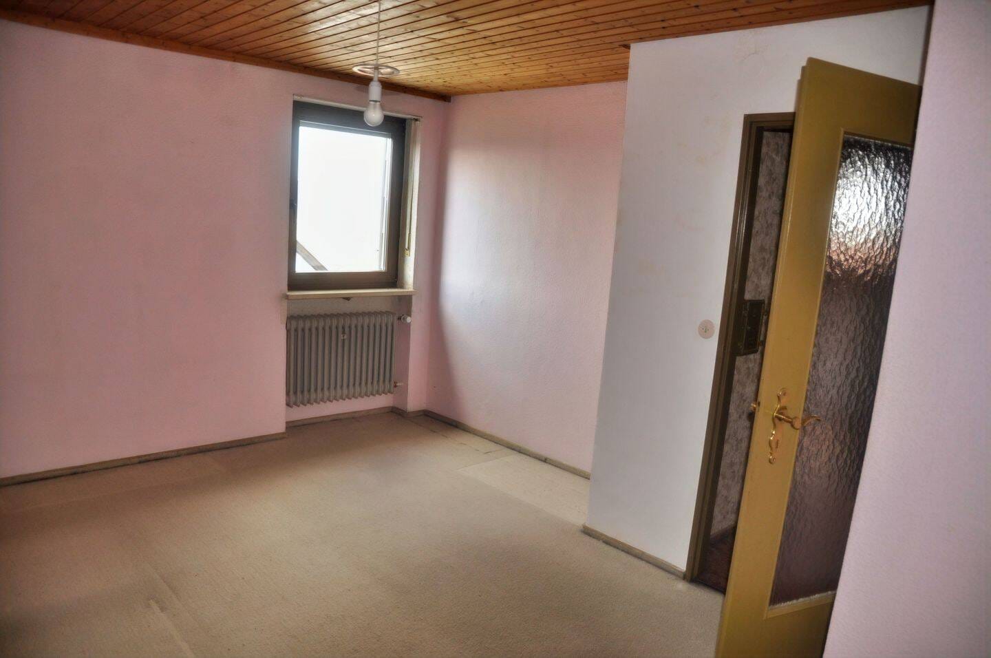 Immobilie in Marktredwitz - Ärmel hoch und los: Reiheneckhaus für eine Familie - Bild 3