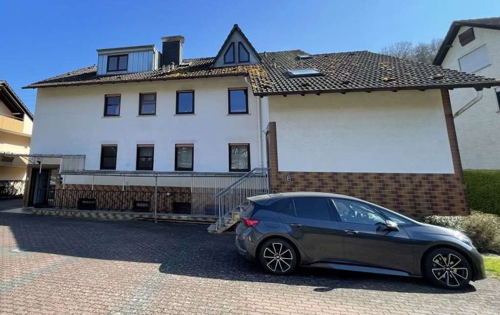 Immobilie in Lohr am Main - Dreifamilienhaus in Lohr - vielseitige Wohnimmobilie mit stabiler Rendite - Bild 1