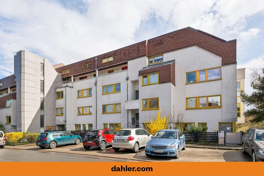 Immobilie in Mühltal - Großzügige 4-Zi.-Wohnung mit Balkon & Wellnessbereich - Bild 0