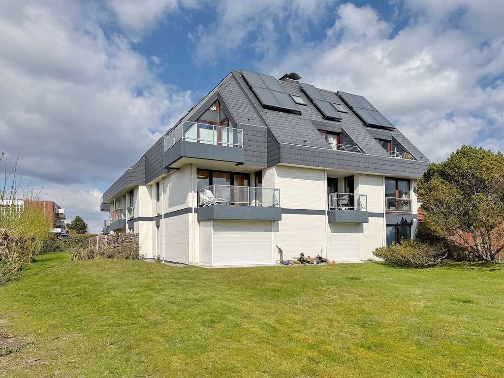Immobilie in Wenningstedt-Braderup (Sylt) - 2-Zimmer-Maisonette-Wohnung mit Westbalkon - Bild 0