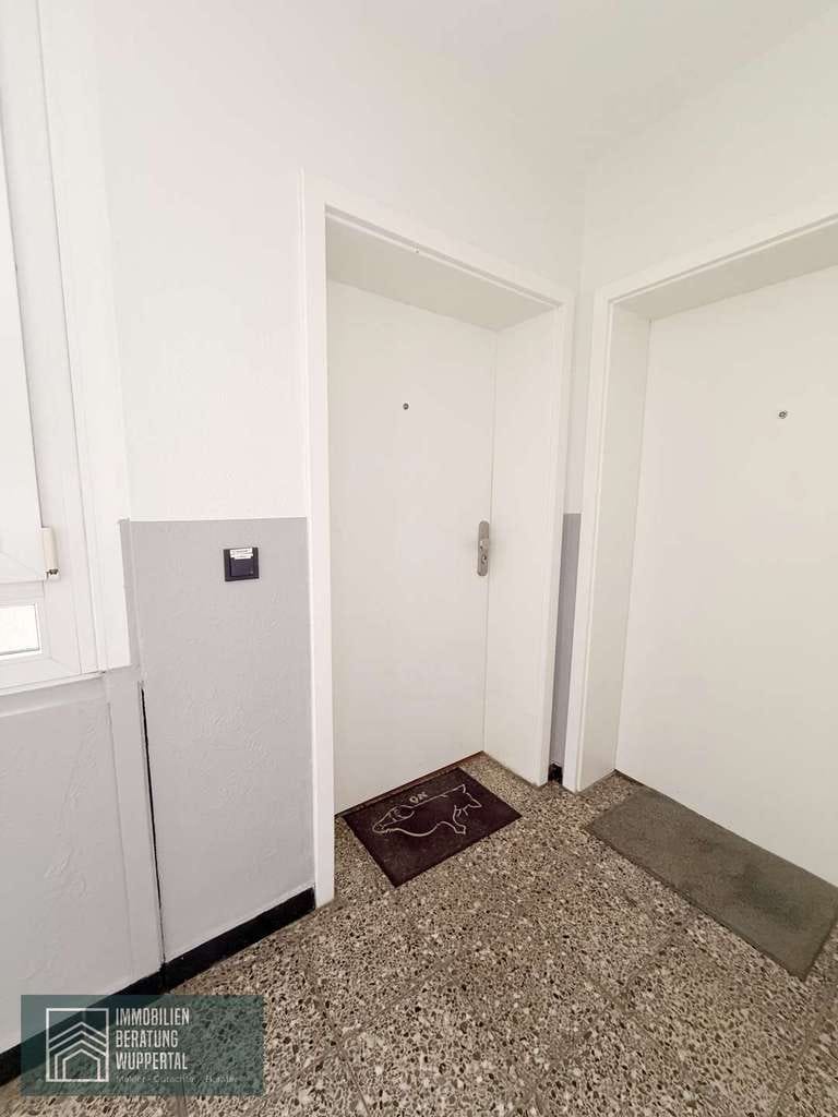 Immobilie in Ennepetal - Eigentumswohnungen im gepflegten Hochhaus - Bild 2