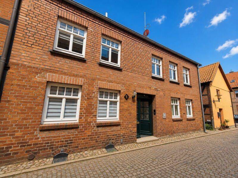 Immobilie in Boizenburg/Elbe - Saniertes Stadthaus in bester Altstadtlage von Boizenburg - Bild 0