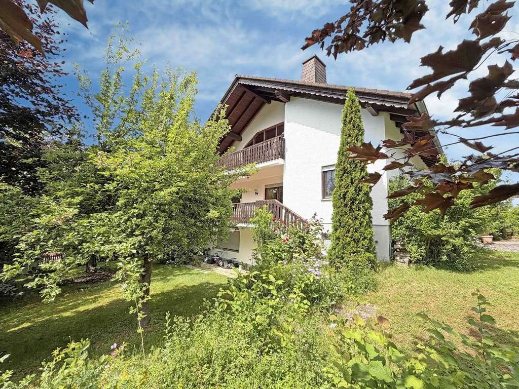 Immobilie in Lahntal - Nobles Einfamilienhaus mit Einliegerwohnung in Traumlage! - Bild 4