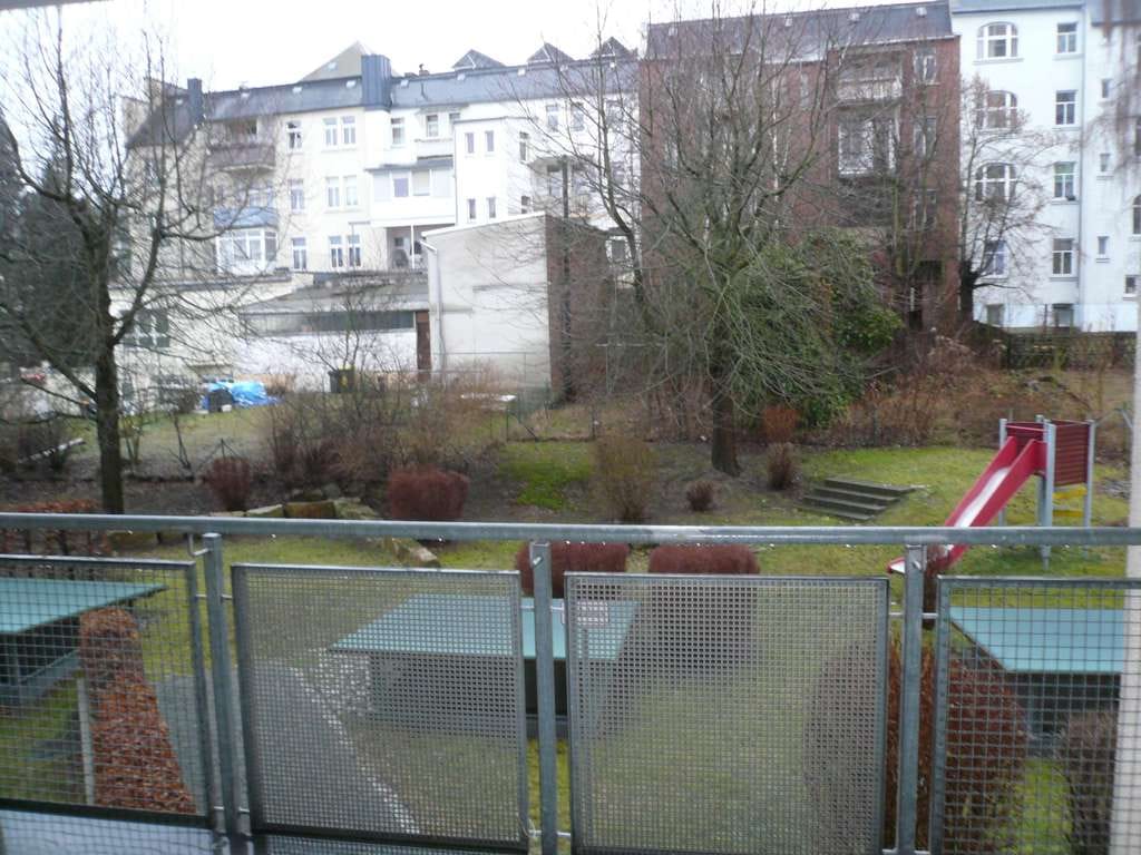 Immobilie in Auerbach/Vogtland - sonnenverwöhnte 3-Raum-Wohnung mit Balkon und TG-Stellplatz - Bild 1
