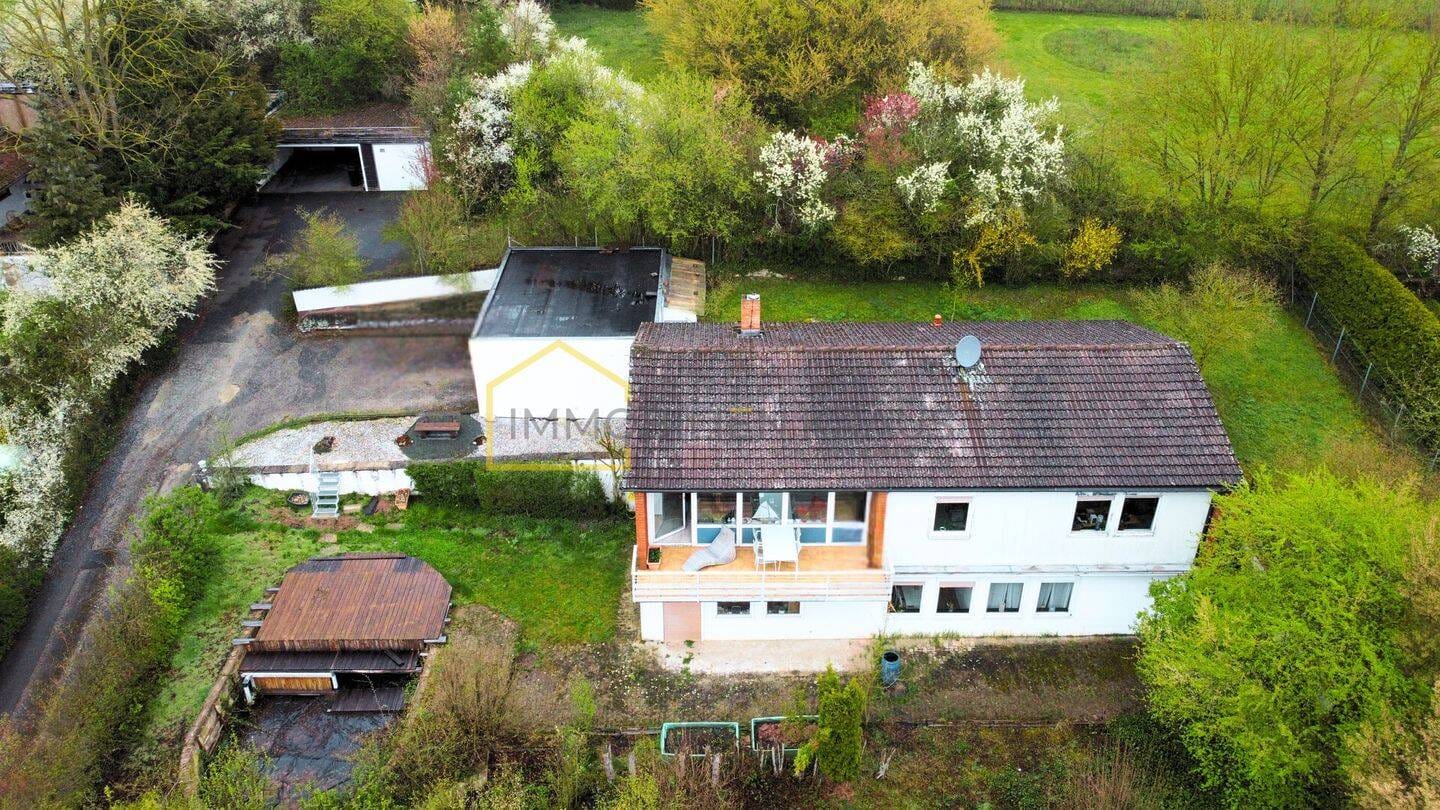 Immobilie in Aurachtal - Seltene Neubauchance im Aurachtal - Grundstück mit Entwicklungspotenzial und Weitblick - Bild 3