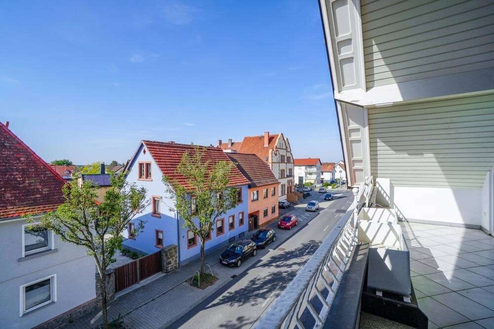 Immobilie in Weinheim - Wohn-/Geschäftshaus und zusätzliches Garagen-/Lagergebäude - Bruttorendite von über 5% realistisch! - Bild 1
