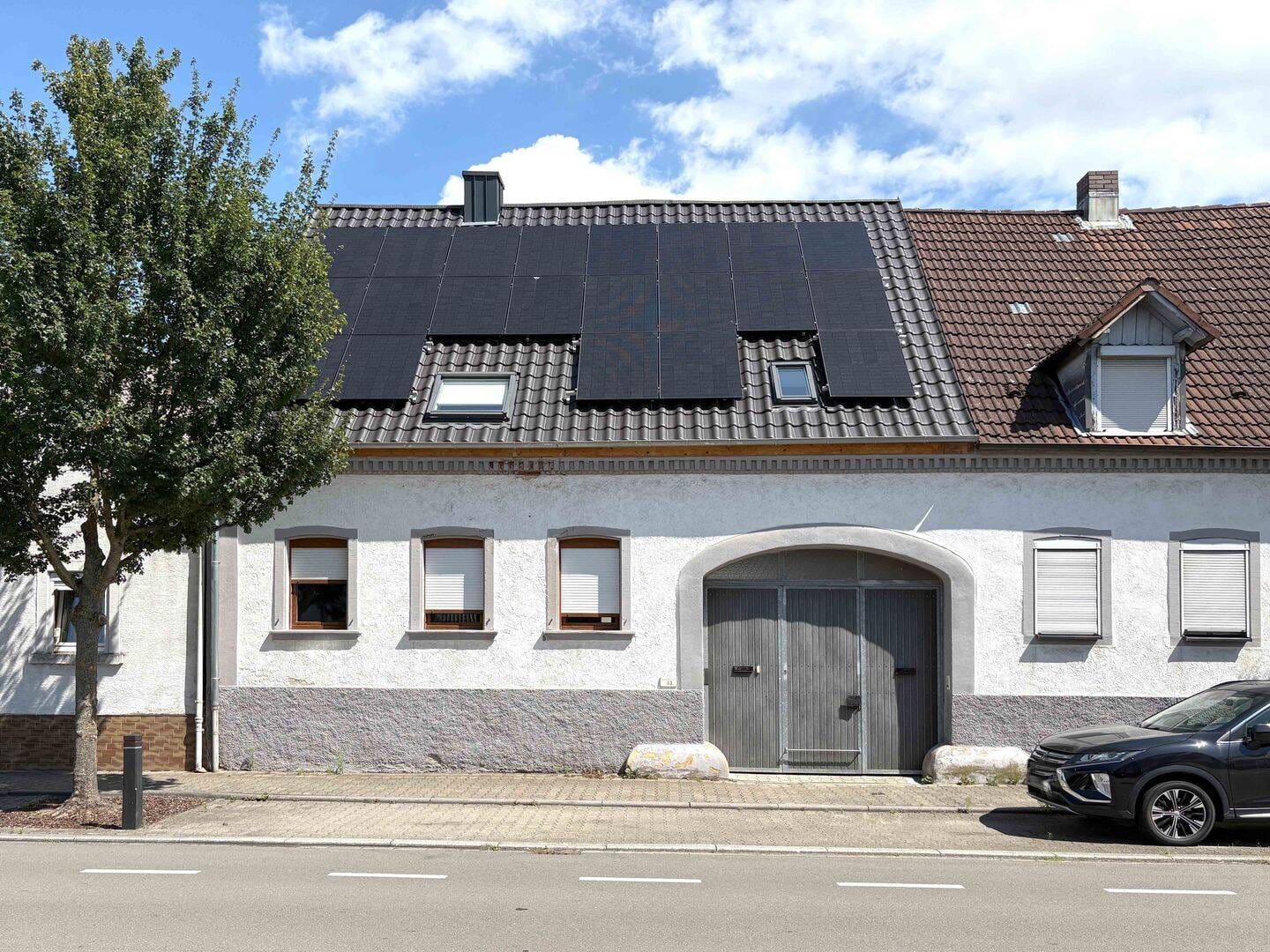 Immobilie in Hambrücken - Historischer Charme trifft moderne Technik: Familienidyll mit PV-Anlage & Naturteich in Hambrücken - Bild 0