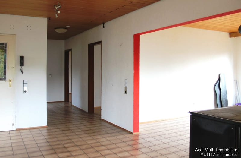 Immobilie in Oberderdingen - DREI Wohnungen - DAS ZUHAUSE für die große Familie - Bild 3