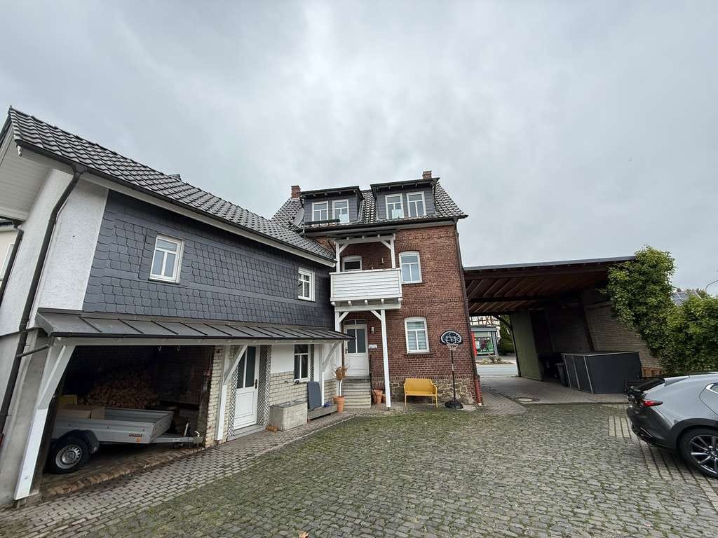 Immobilie in Lahnau - Tolles Einfamilienhaus zum Preis einer großen Wohnung - Bild 1