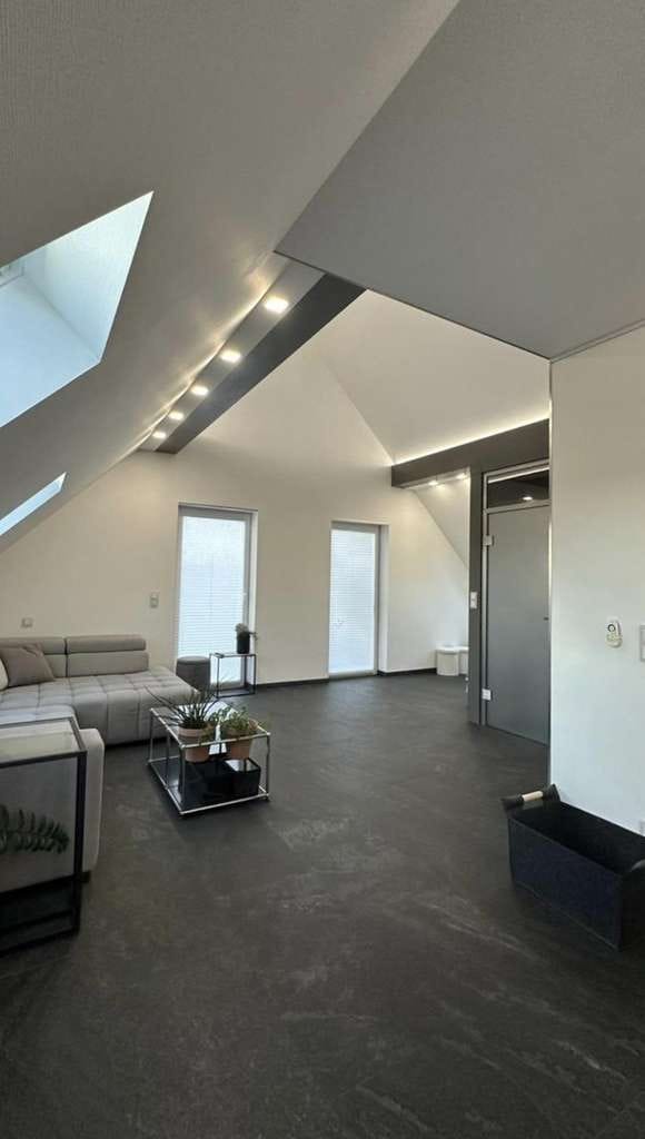 Immobilie in Langenwetzendorf - EFH -provisionsfrei-mit großem Grundstück, unverbaubar am Feld - Bild 2
