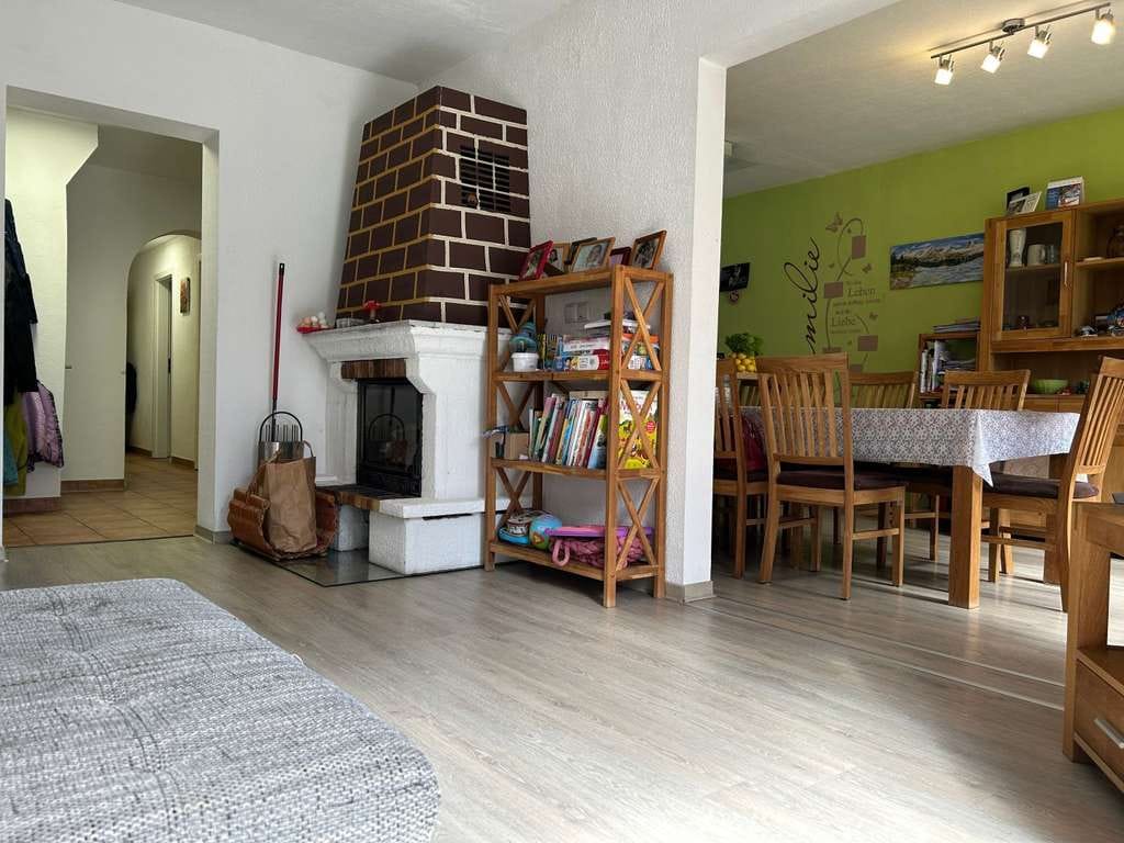 Immobilie in Schönfeld - Raum für Kinder + Homeoffice!  EFH mit 7 Zimmern, Solar und Photovoltaik - Thiendorf / Ortrand - Bild 3