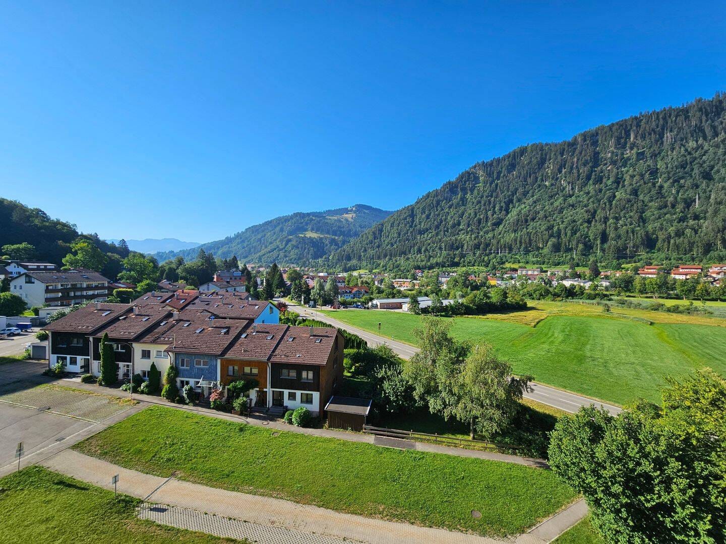 Immobilie in Immenstadt im Allgäu - 4 Zimmer Wohnung mit 3 Südbalkonen - Bild 0