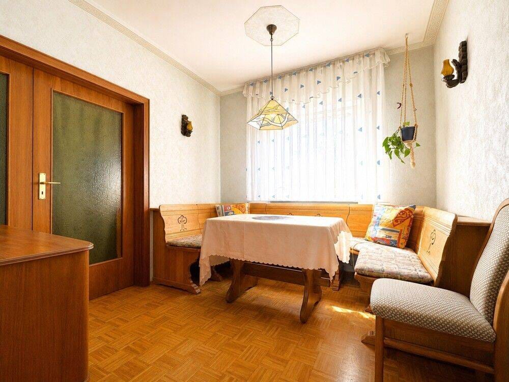 Immobilie in Erzhausen - Großzügiges Einfamilienhaus mit Potential in Erzhausen - Bild 3