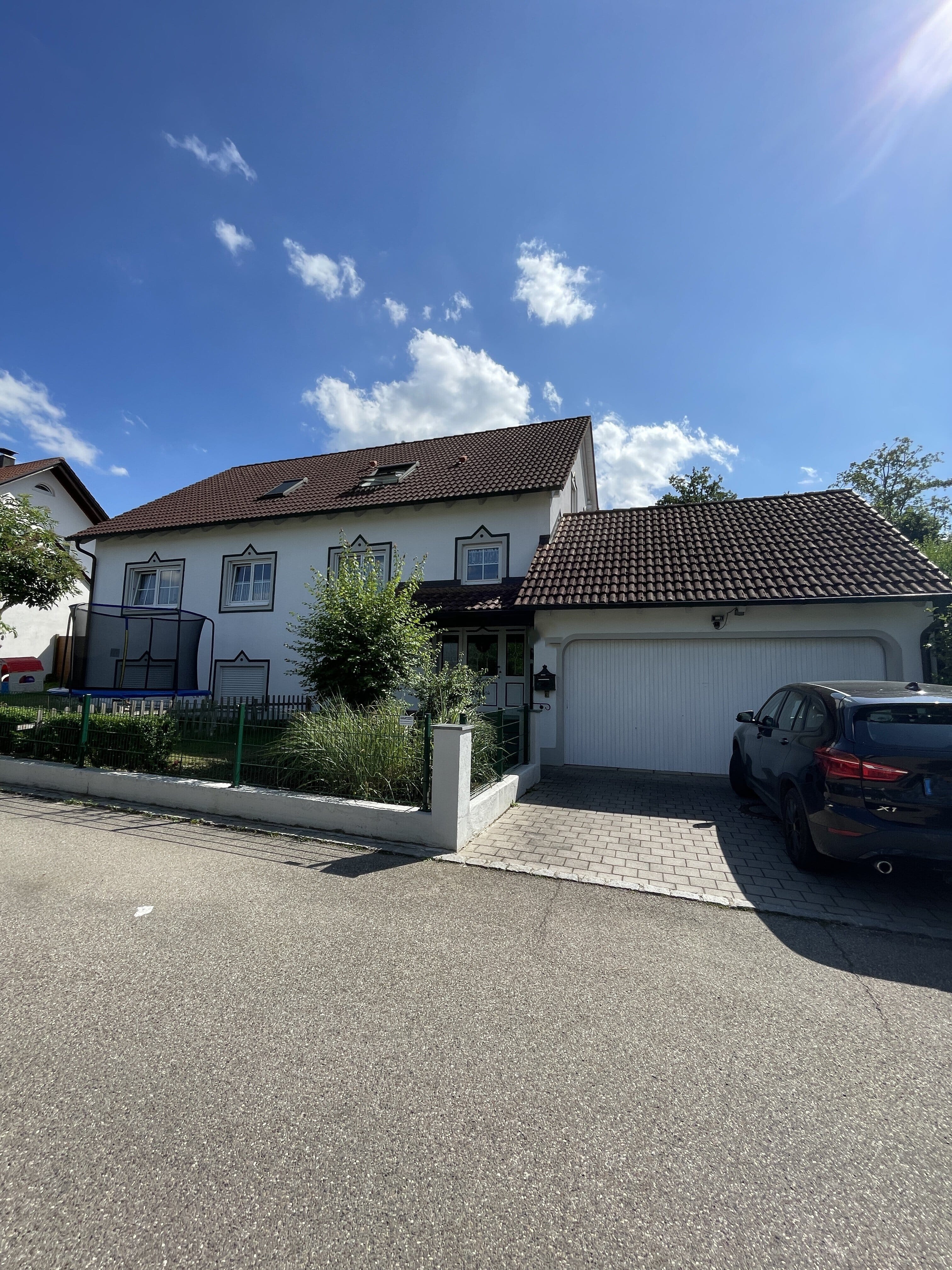 Immobilie in Rohrbach - Ansprechendes Zweifamilienhaus Nähe Wolnzach - Bild 0