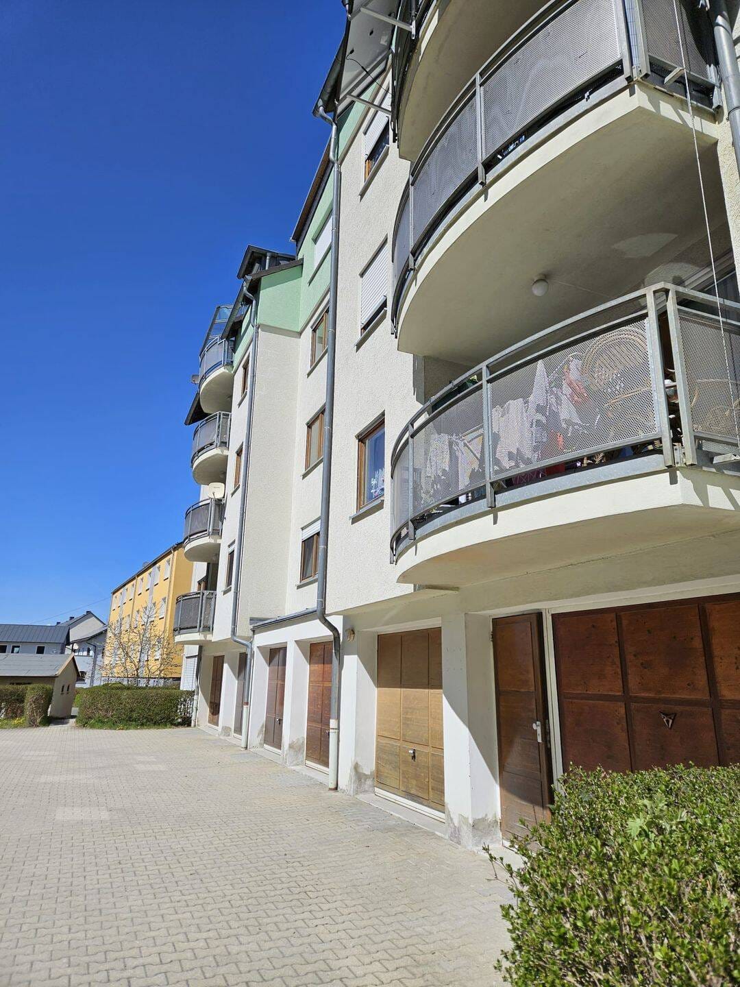 Immobilie in Tanna - Großzügige 124 m² Eigentumswohnung mit 2 Balkonen, Garage, Wallbox und Einbauküche in Tanna - Bild 4