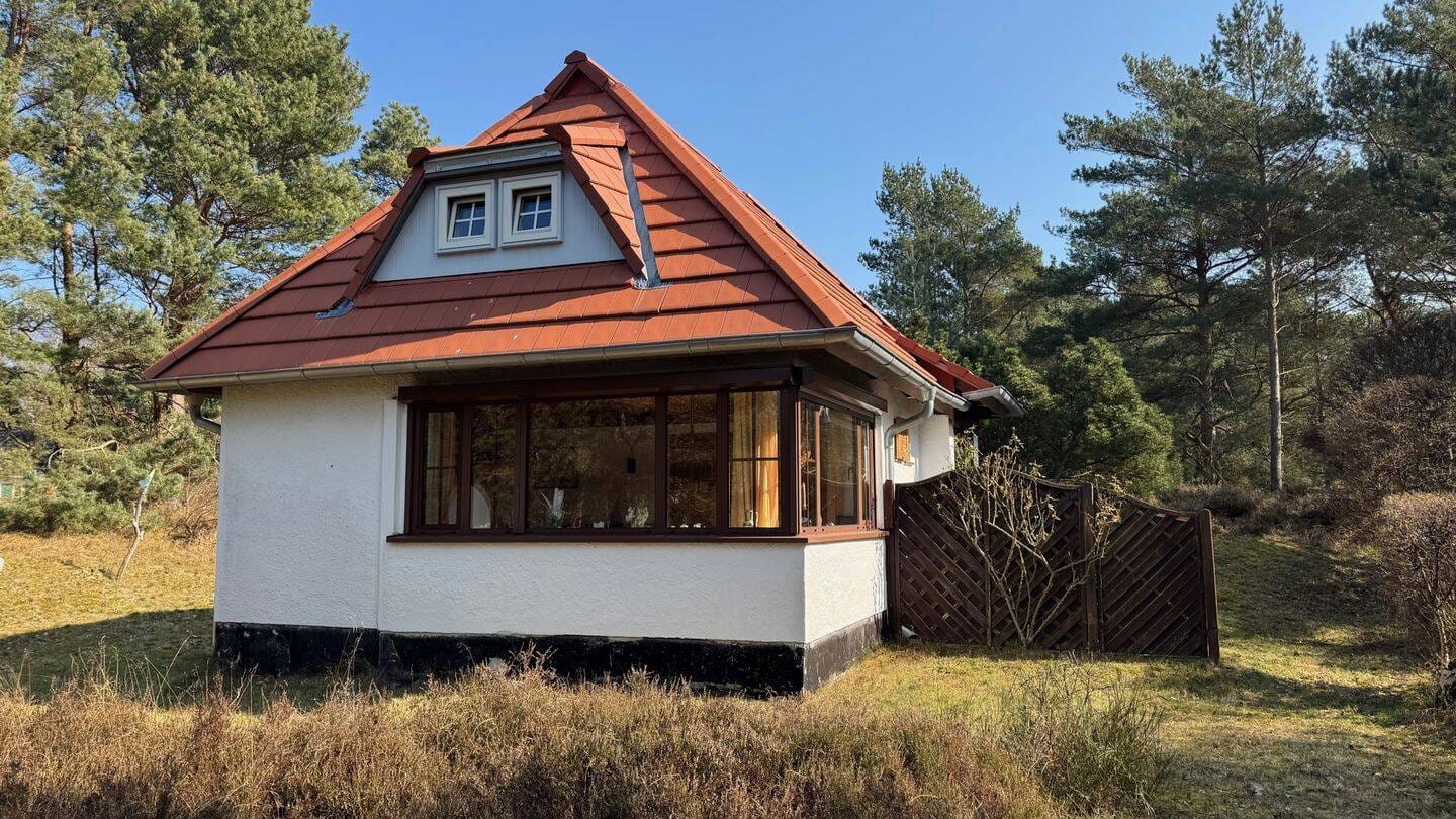 Immobilie in Insel Hiddensee - Insel Hiddensee - Haus in der Heide - komplett saniert ! - Bild 2