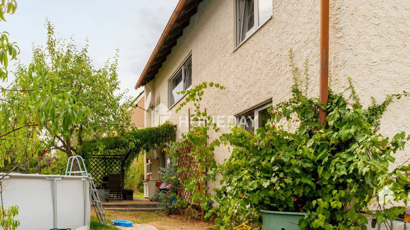 Immobilie in Abenberg - Bezugsfreies Einfamilienhaus mit großen Garten in ruhiger Lage - Bild 3