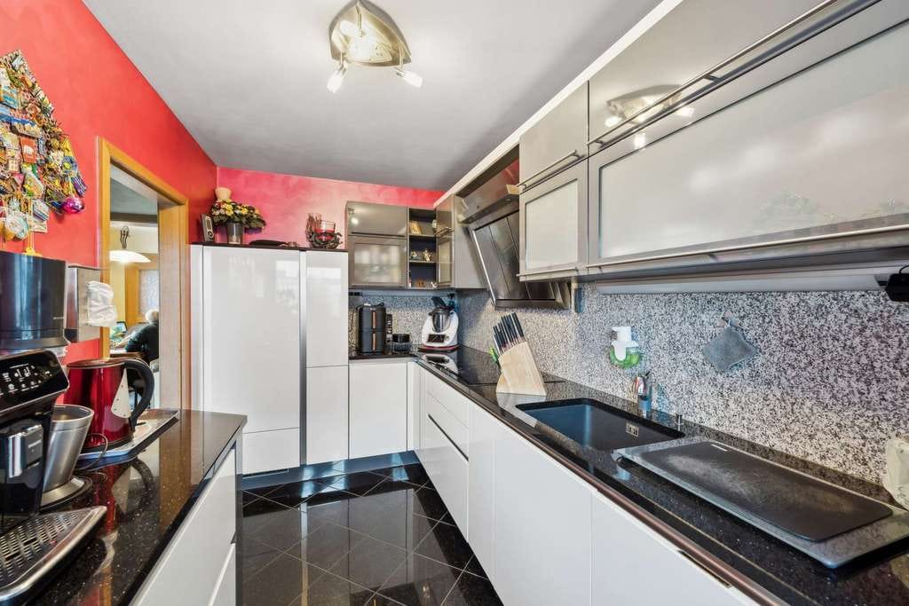Immobilie in Elsenfeld - Ein Zuhause zum Wohlfühlen: Charmantes Reihenendhaus mit Terrasse - Bild 2