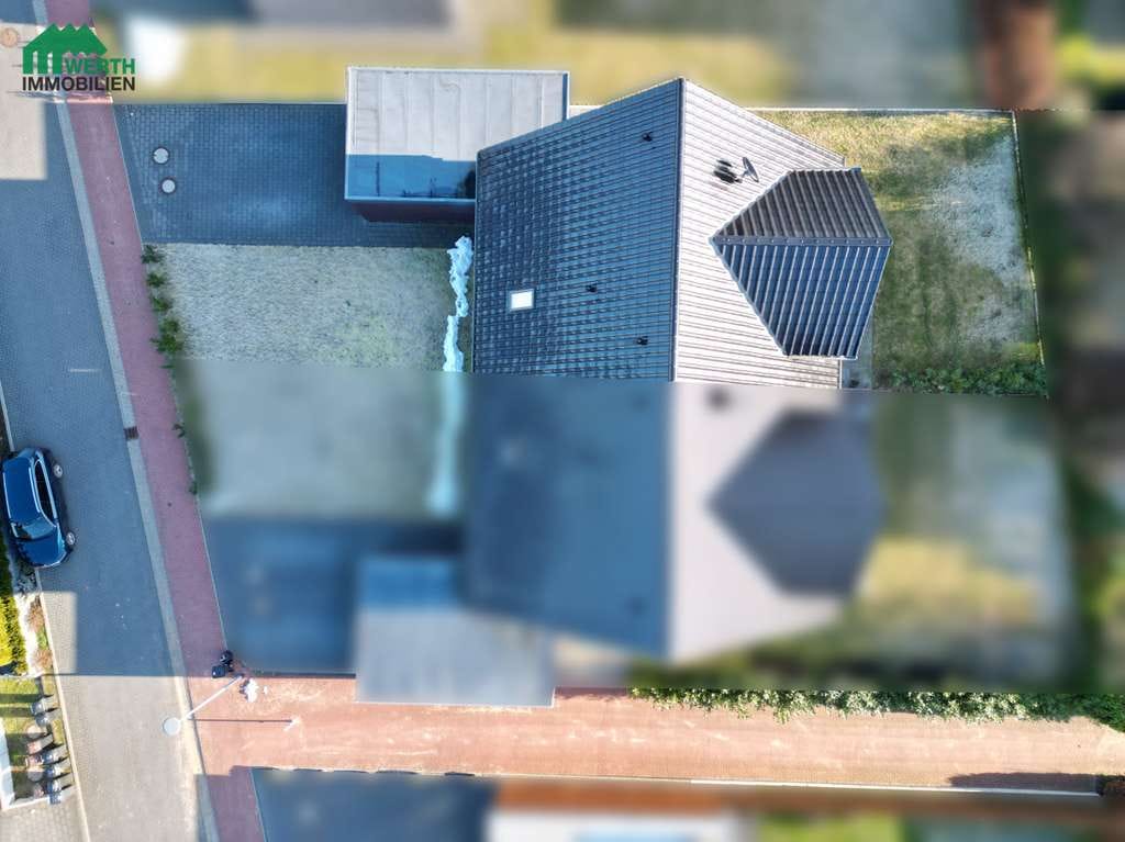 Immobilie in Beckdorf - Neuwertige KfW-55-Doppelhaushälfte mit Südgarten & Ausbaureserve in Beckdorf *** 360 Grad Rundgang * - Bild 4