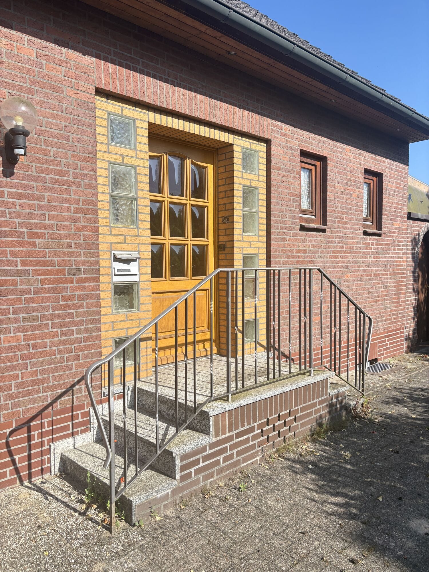 Immobilie in Harpstedt - Einfamilienhaus mit viel Potenzial und großem Garten! - Bild 2