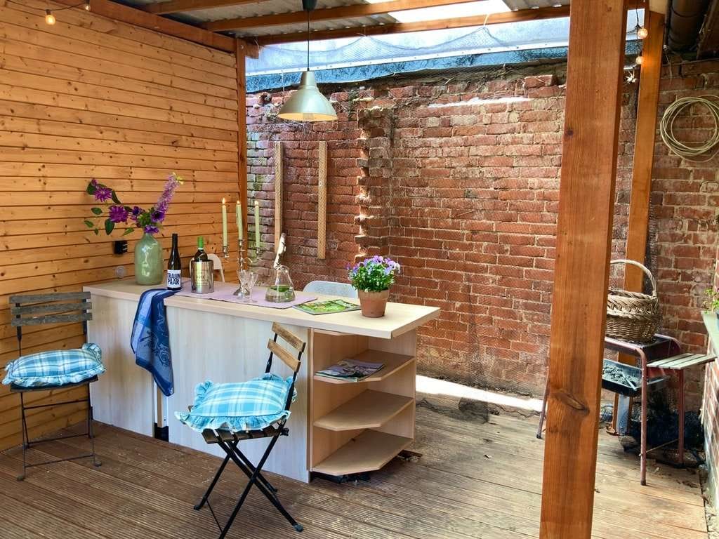 Immobilie in Bad Wilsnack - Verlieben Sie sich neu!  Urgemütliches Haus - 6 Zimmer - Kaminofen und Privatgarten - Bild 2